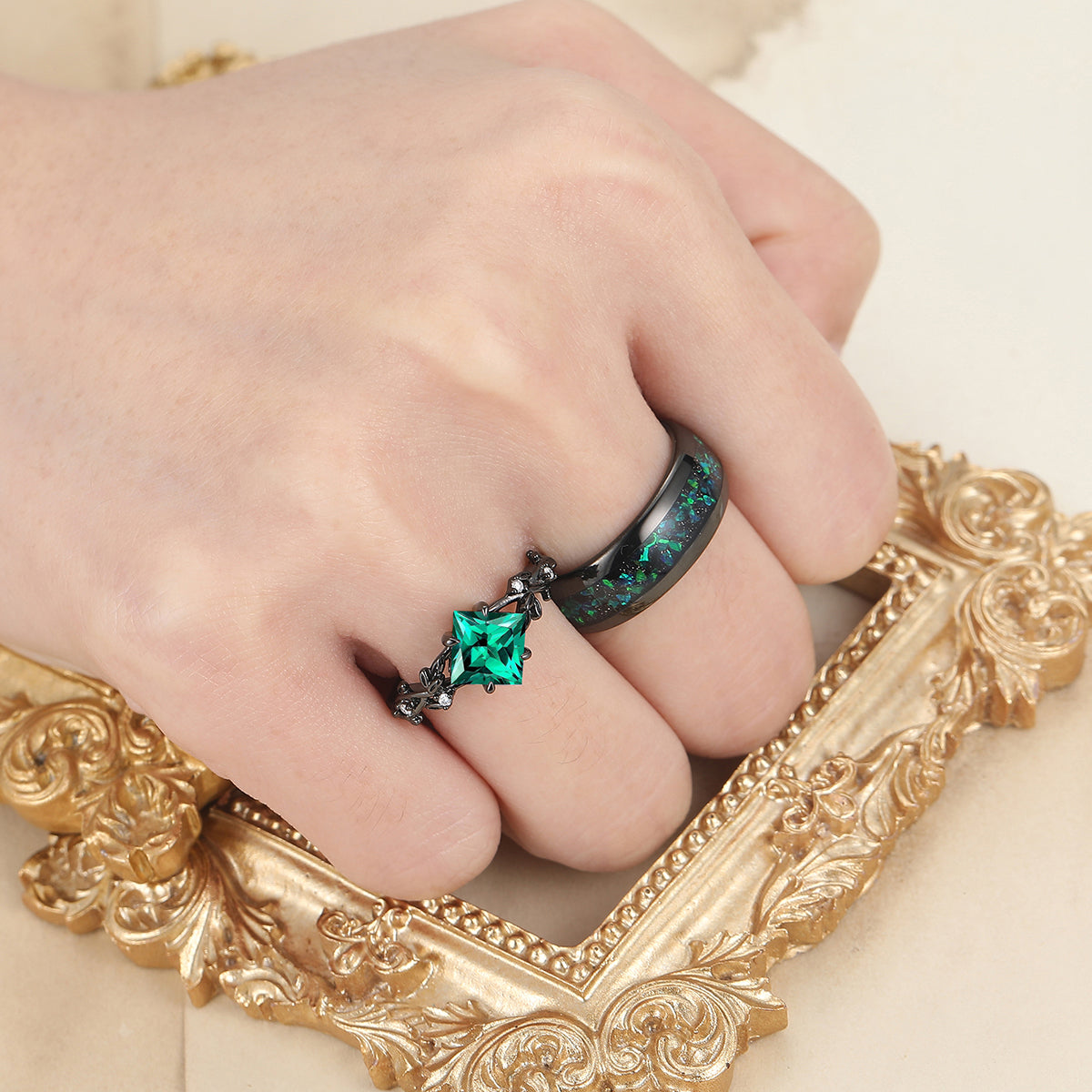 Interlaced Leaf Branches Emerald Engagement Rings For Couples Matching Green Tungsten Wedding Bands