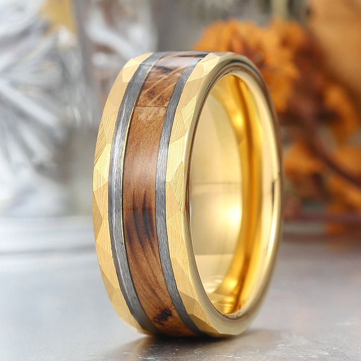 Unique Hammered Wood Men' s Tungsten Wedding Band Unisex Wooden Anniversary Brithday Ring