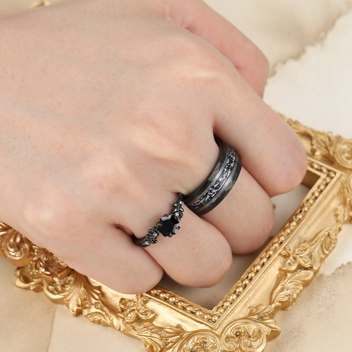 Wheat Design Natural Black Onyx Couple Rings Personalized His And Hers Wedding Bands