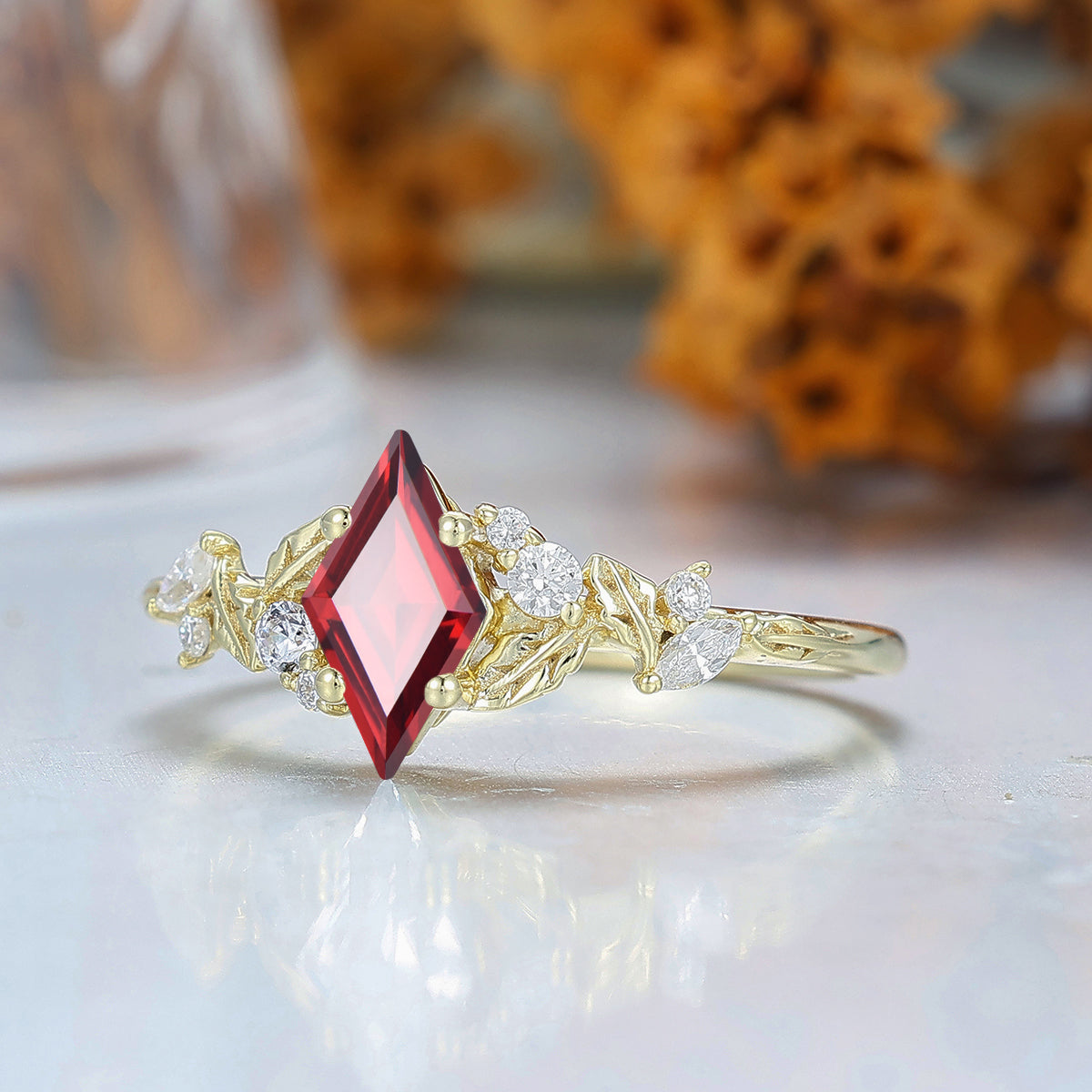 Rhombus Cut 14k Yellow Gold Nature Red Garnet Engagement Ring Leaf Shpae Wedding Ring Art Deco 14k Gold Women Ring