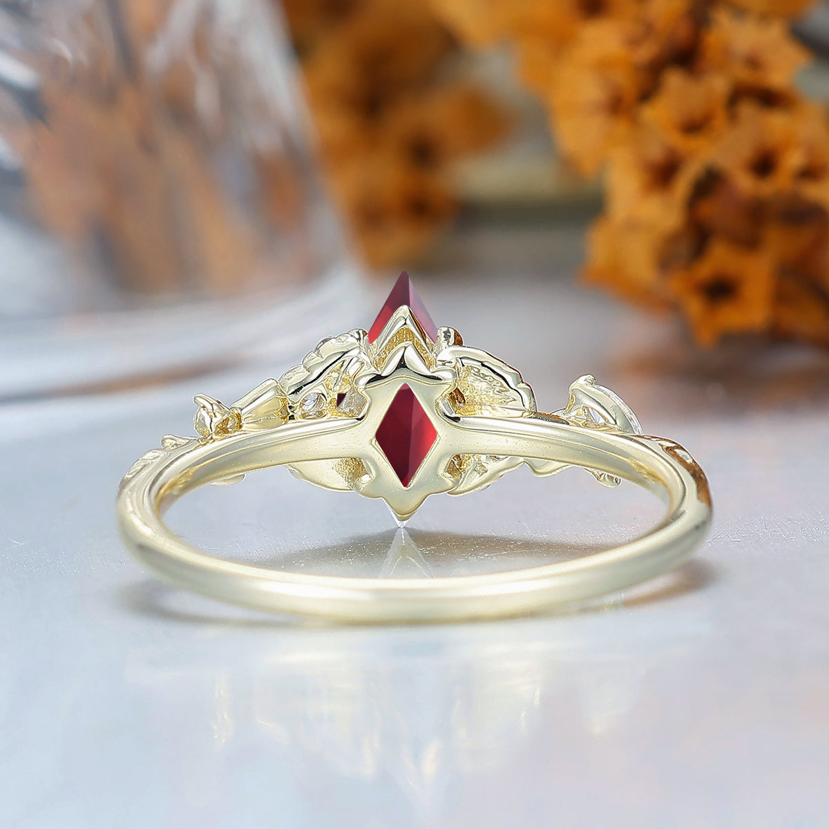 Rhombus Cut 14k Yellow Gold Nature Red Garnet Engagement Ring Leaf Shpae Wedding Ring Art Deco 14k Gold Women Ring