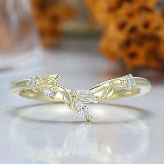 Dainty Twig Leaf Design Moissanite Inlay Wedding Band Art Deco Moissanite Curved Band Bridal Ring For Women