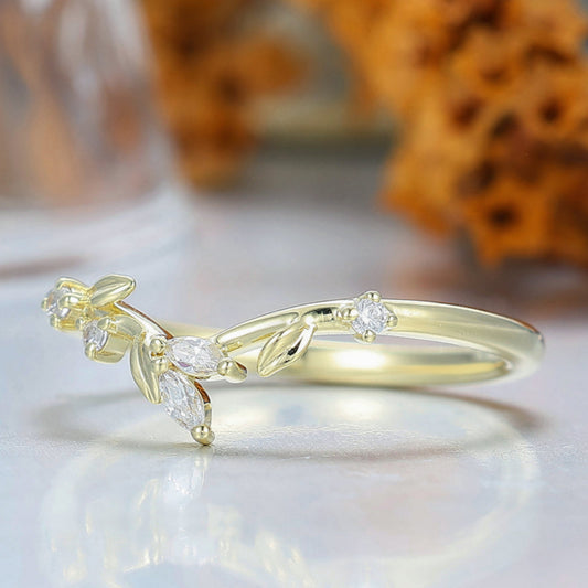 Dainty Twig Leaf Design Moissanite Inlay Wedding Band Art Deco Moissanite Curved Band Bridal Ring For Women