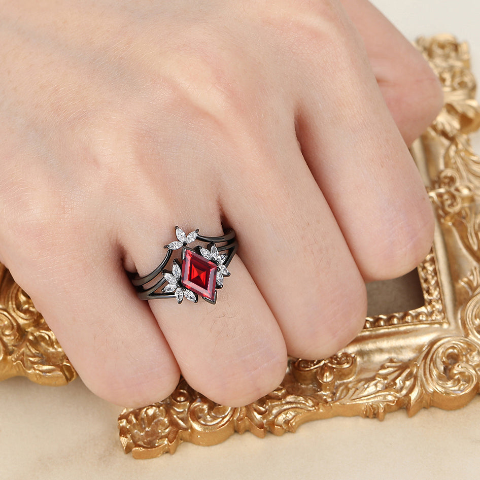 Dazzling Nature 925 Sterling Silver Red Garnet Cluster Engagement Ring Set Women Black Plated Petal Wedding Ring Set